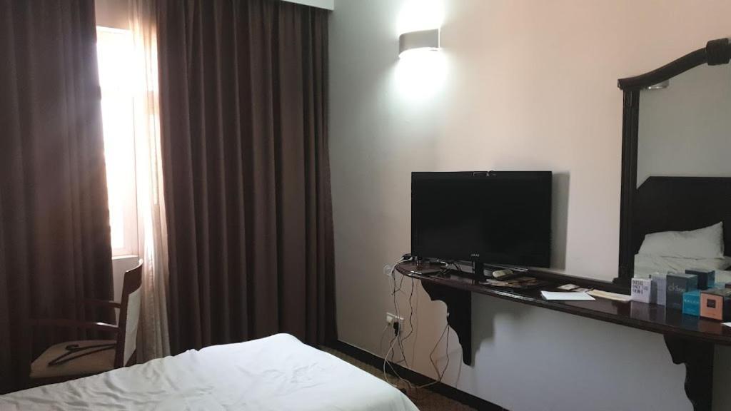 Al Mas Hotel Багдад Экстерьер фото