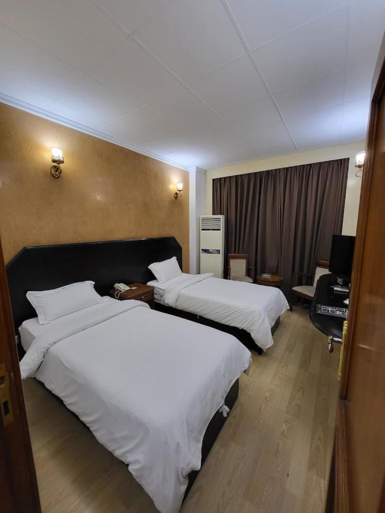 Al Mas Hotel Багдад Экстерьер фото